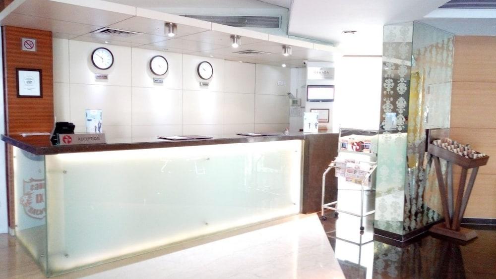 Ramada By Wyndham Navi Mumbai Hotell Eksteriør bilde