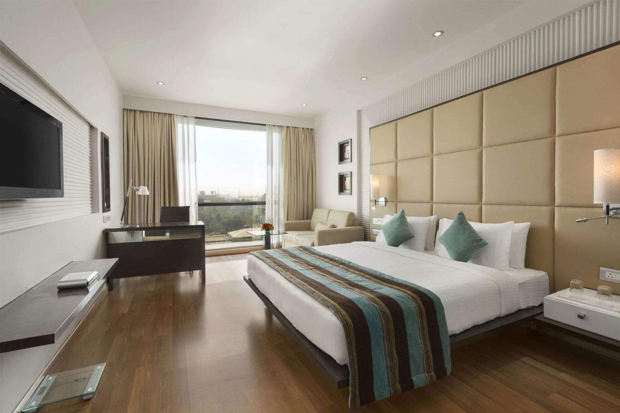 Ramada By Wyndham Navi Mumbai Hotell Eksteriør bilde