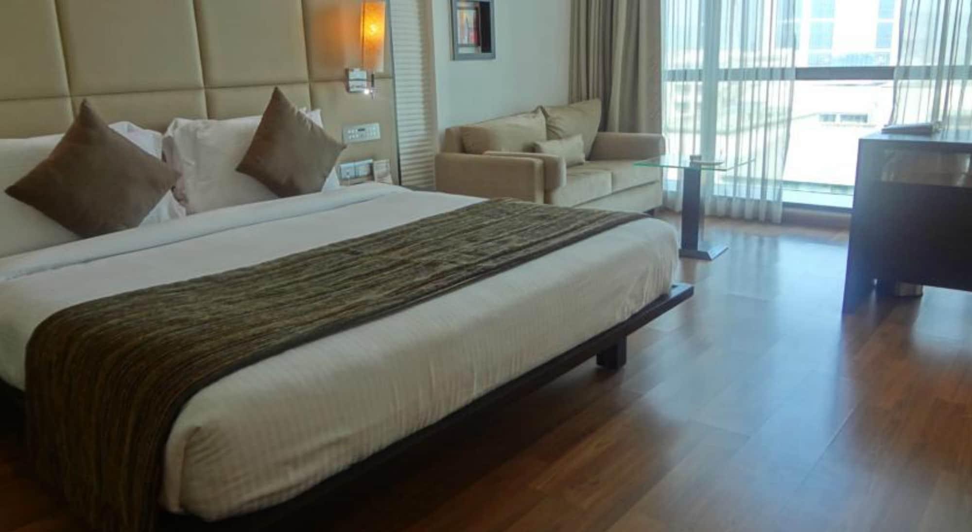 Ramada By Wyndham Navi Mumbai Hotell Eksteriør bilde