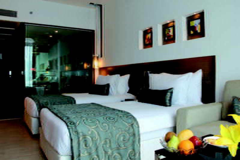 Ramada By Wyndham Navi Mumbai Hotell Eksteriør bilde
